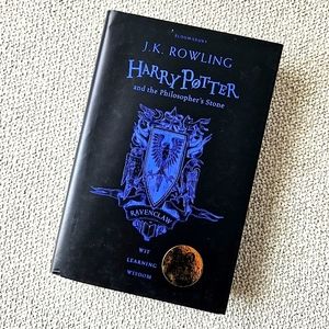 Harry Potter and the Philosopher's Stone – Ravenclaw Edition Book